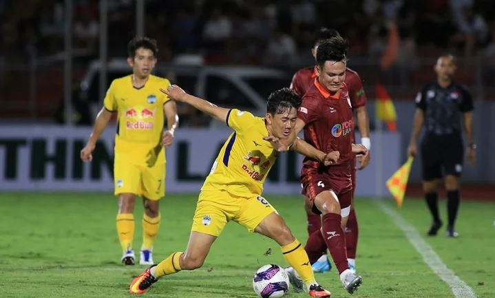 Soi kèo bóng đá hôm nay Topenland Bình Định vs Hoàng Anh Gia Lai, V.League, 17h00 ngày 02/07/2023 Phân tích phong độ giữa CLB Topenland Bình Định vs Hoàng Anh Gia Lai